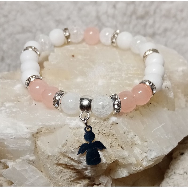 Minerální náramek z jadeitu a praskaného křišťálu