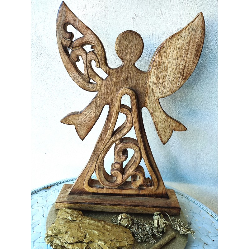 Anděl mangové dřevo